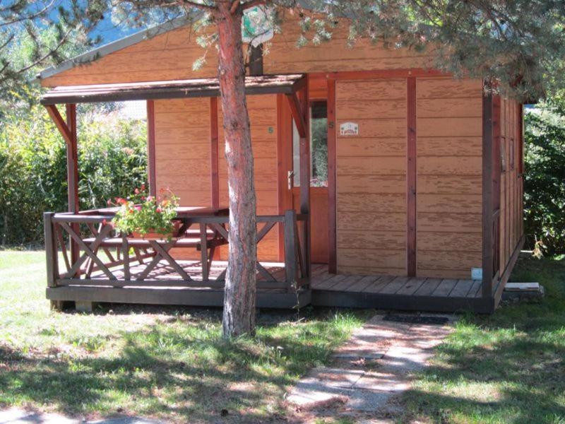 Camping Le Colporteur Hotell Le Bourg-dʼOisans Eksteriør bilde
