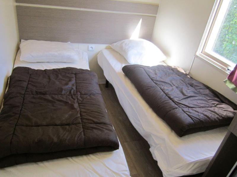 Camping Le Colporteur Hotell Le Bourg-dʼOisans Eksteriør bilde