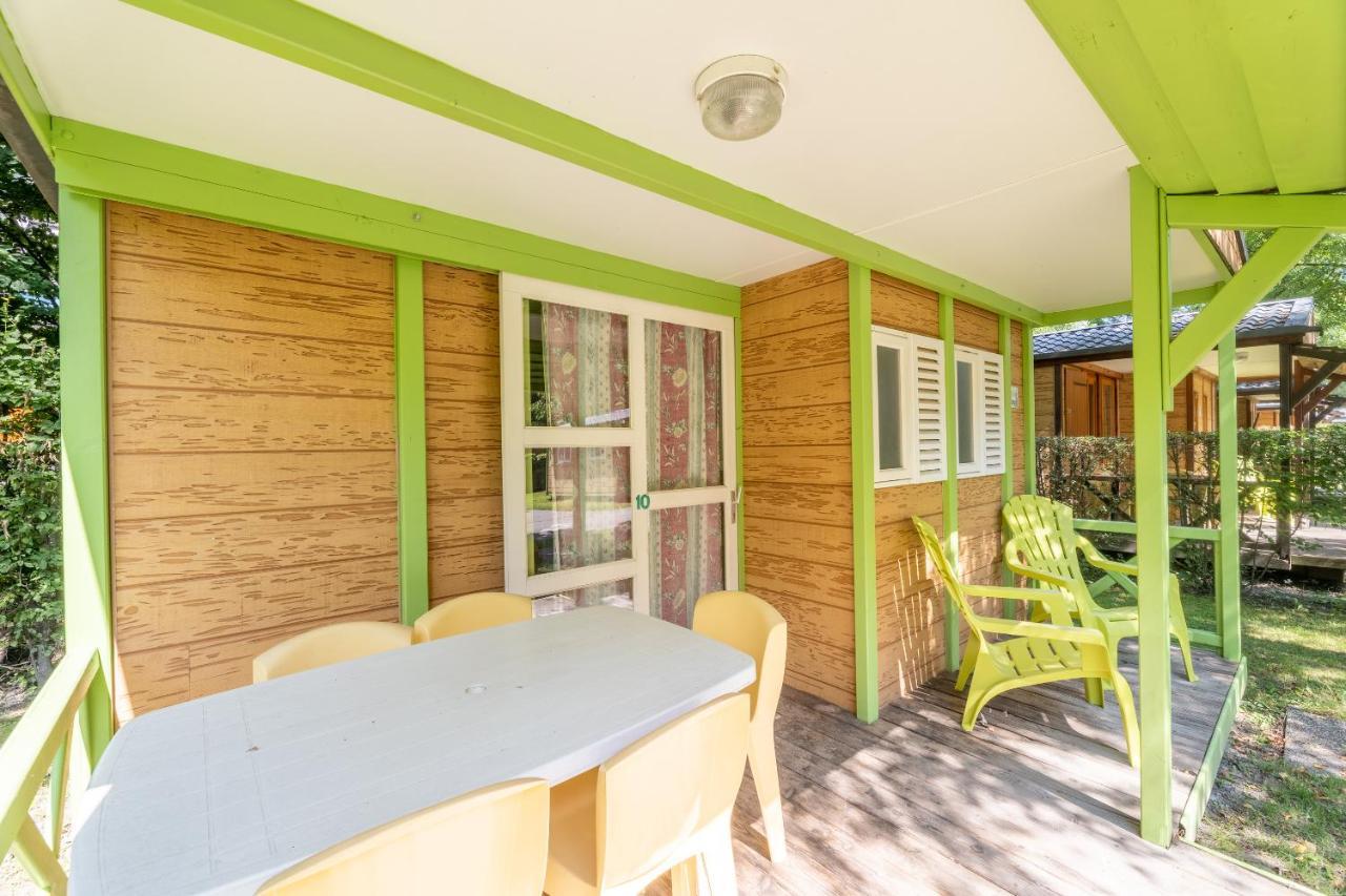 Camping Le Colporteur Hotell Le Bourg-dʼOisans Eksteriør bilde