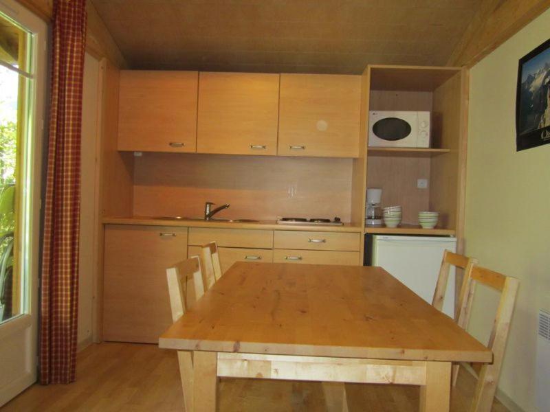 Camping Le Colporteur Hotell Le Bourg-dʼOisans Eksteriør bilde